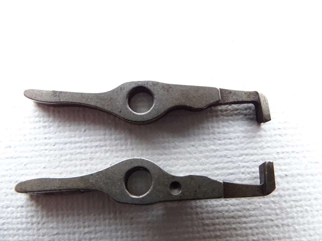 911 319 322 & 911 319 323  Sulzer Lower & Upper Gripper, Grooved (911319322  911319323)