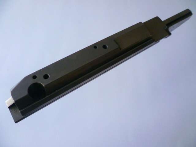 911 416 255 Sulzer Upper Guide Rail