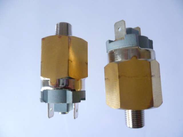 927 298 646 Sulzer Pressure Switch 1,0 Bar